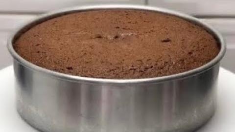 Delicioso Bolo de Chocolate: Receita Simples e Úmida