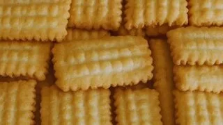 Bolacha Caseira de Polvilho da Vovó — Derrete na Boca!