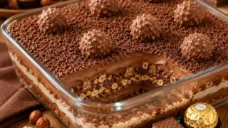 Sobremesa Ferrero Rocher: Receita Cremosa com Chocolate e Avelã